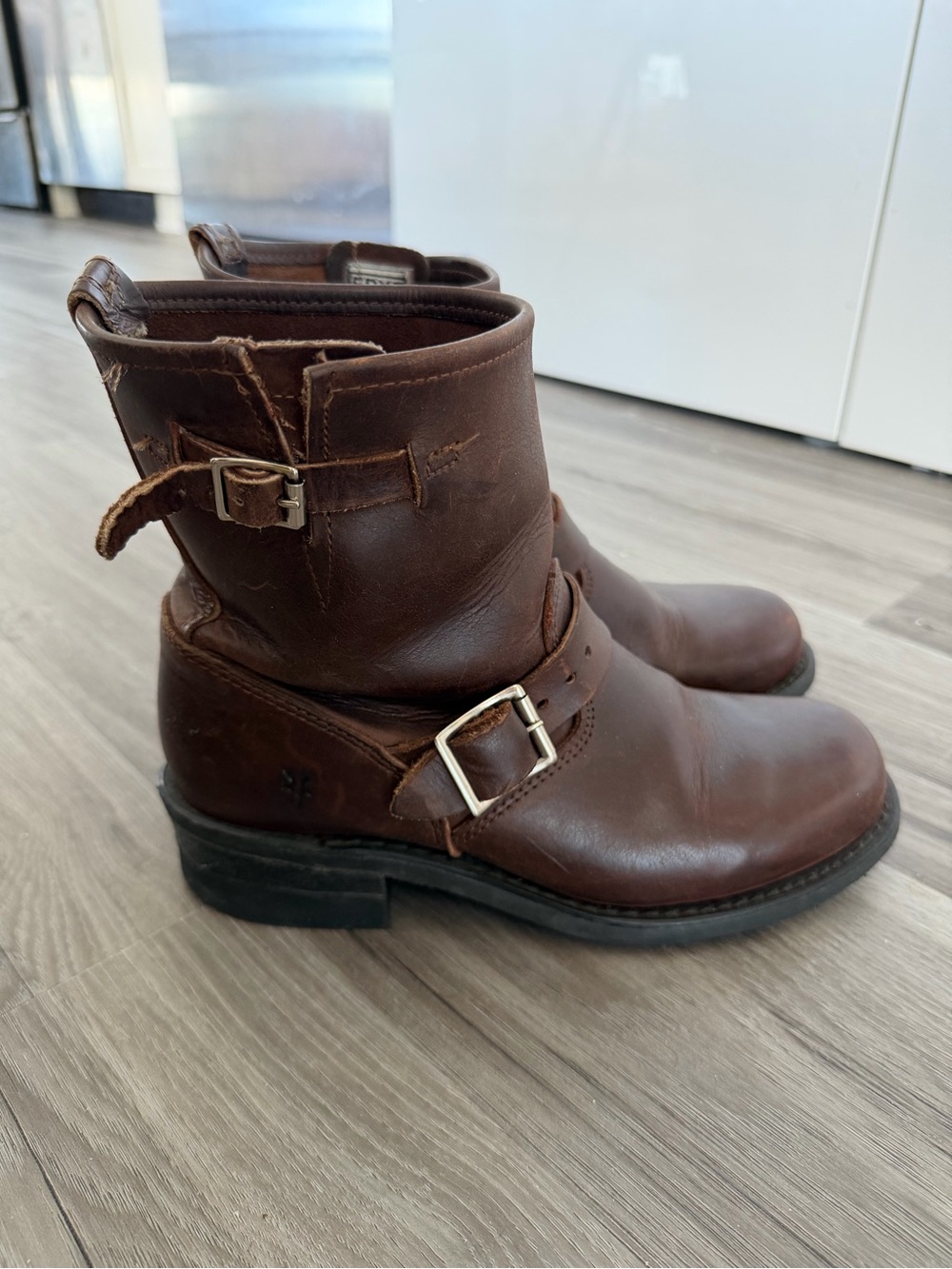 Frye Harness 8R ($458) Brown Distressed Leather Ankle Moto Boots Women Sz 8/8.5 - Picture 4 of 16
